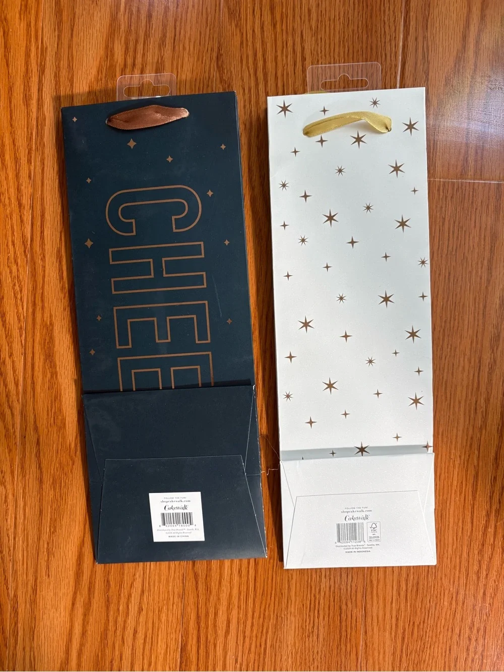Set of 2 Cakewalk Decorative Wine Gift Bags - Stars, Cheers Designs